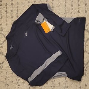 Mens long sleeve shirt with ventilation and duo dry max. XL NWT. Champion brand.